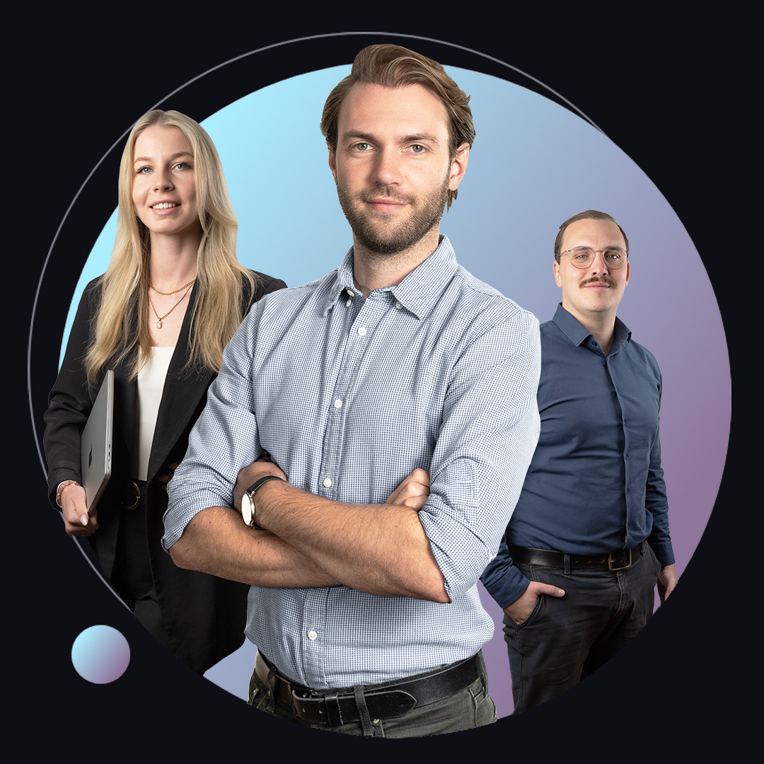 Das Bild zeigt drei Berater von Lift Your Brand, einer Marketing Agentur Mittelstand